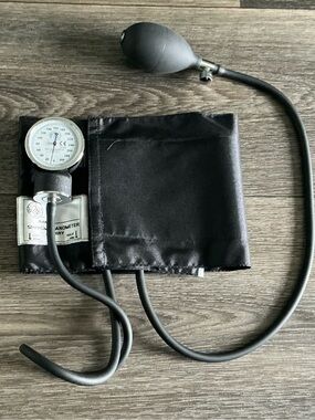 Prestige Medical Manual Blood Pressure Cuff Adult Size Tested